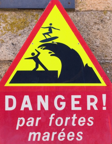 Panneau "danger par fortes marées"